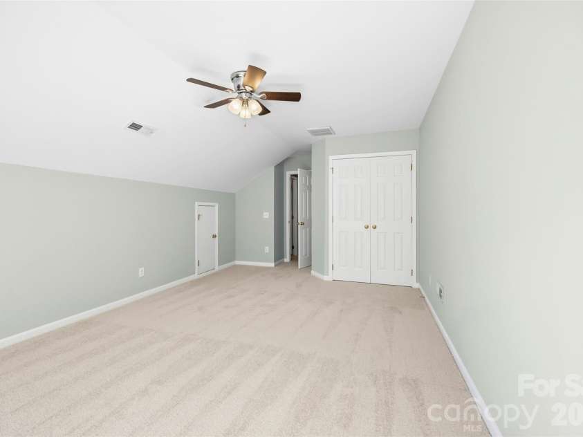 8709 Ellington Park Drive, Charlotte, NC 28277.  MLS# CAR4425738, YatesRealty ID 51656. Bedroom/Bonus room