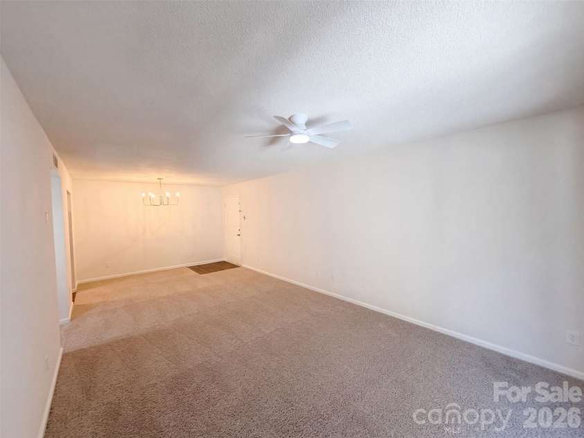 101 Carriage House Drive, Kannapolis, NC 28081.  MLS# CAR4426162, YatesRealty ID 51657. 