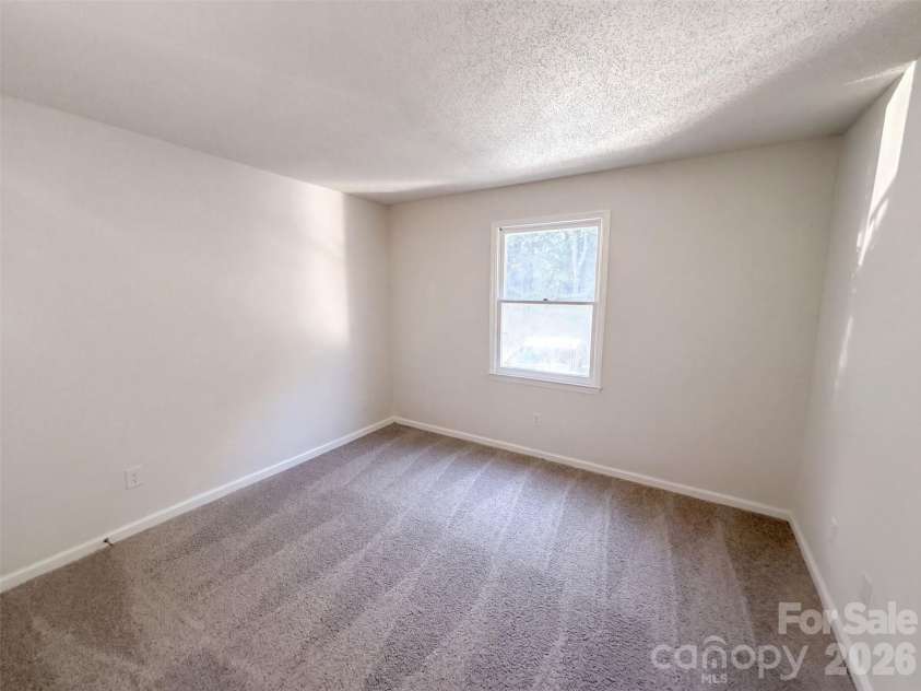 101 Carriage House Drive, Kannapolis, NC 28081.  MLS# CAR4426162, YatesRealty ID 51657. 