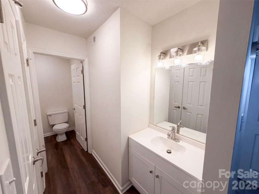 101 Carriage House Drive, Kannapolis, NC 28081.  MLS# CAR4426162, YatesRealty ID 51657. 