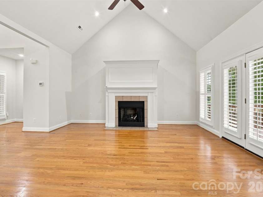 1524 Garrett Landen Drive, Clover, SC 29710.  MLS# CAR4418326, YatesRealty ID 51658. 