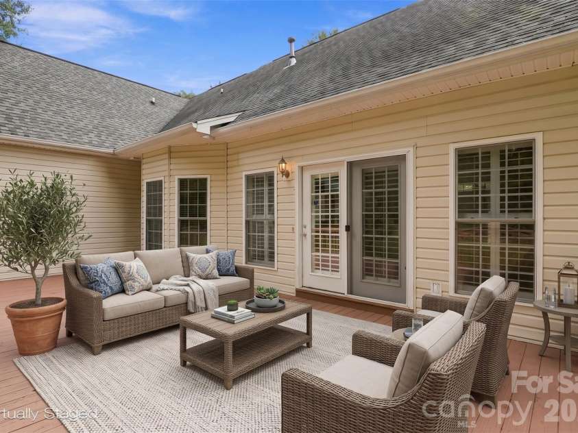 1524 Garrett Landen Drive, Clover, SC 29710.  MLS# CAR4418326, YatesRealty ID 51658. Virtually staged back deck for relaxing and entertaining!