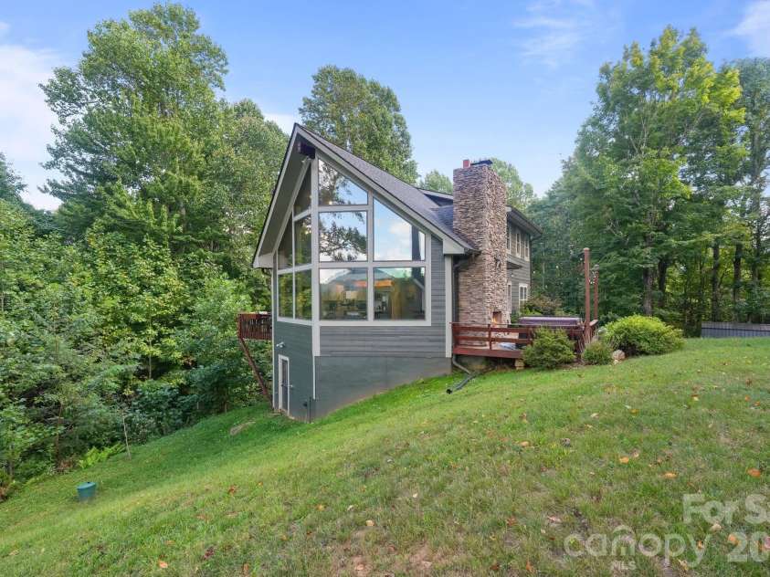 558 Perri Creek Way, Warrensville, NC 28693.  MLS# CAR4426128, YatesRealty ID 51660. 