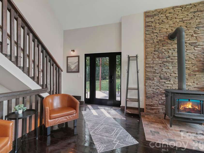 558 Perri Creek Way, Warrensville, NC 28693.  MLS# CAR4426128, YatesRealty ID 51660. 
