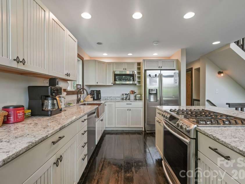 558 Perri Creek Way, Warrensville, NC 28693.  MLS# CAR4426128, YatesRealty ID 51660. 