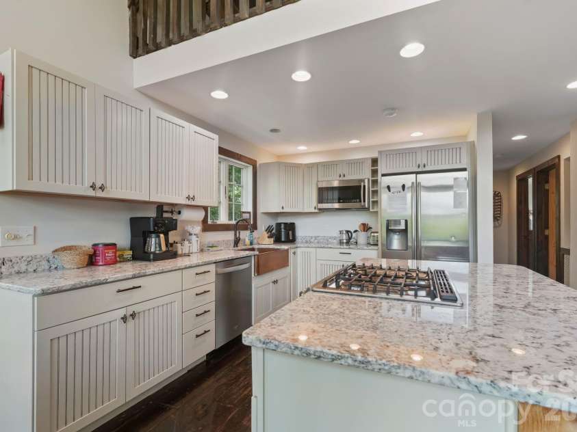 558 Perri Creek Way, Warrensville, NC 28693.  MLS# CAR4426128, YatesRealty ID 51660. 