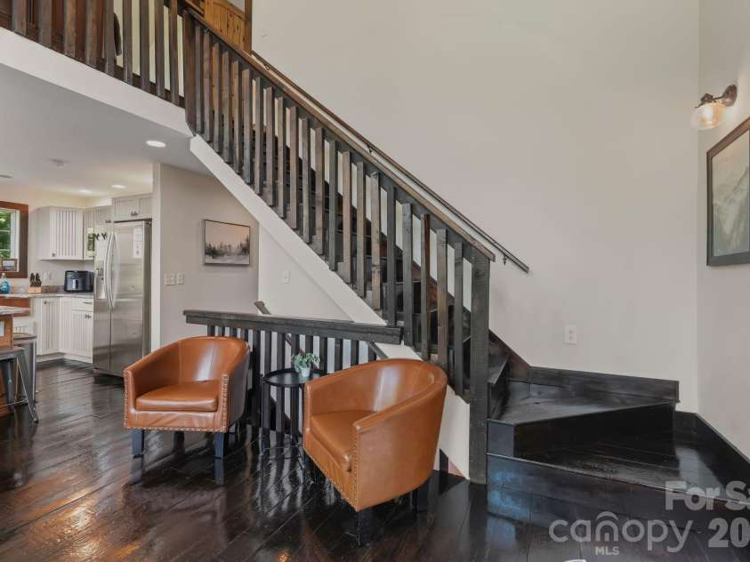 558 Perri Creek Way, Warrensville, NC 28693.  MLS# CAR4426128, YatesRealty ID 51660. 