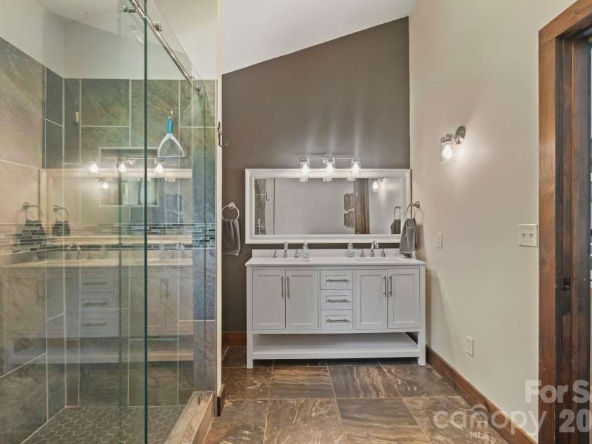 558 Perri Creek Way, Warrensville, NC 28693.  MLS# CAR4426128, YatesRealty ID 51660. 