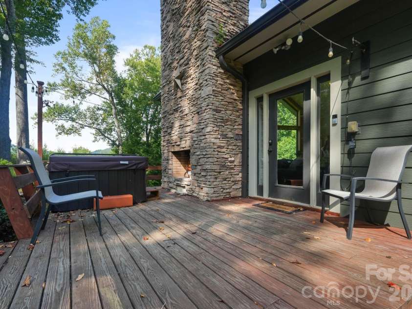 558 Perri Creek Way, Warrensville, NC 28693.  MLS# CAR4426128, YatesRealty ID 51660. 