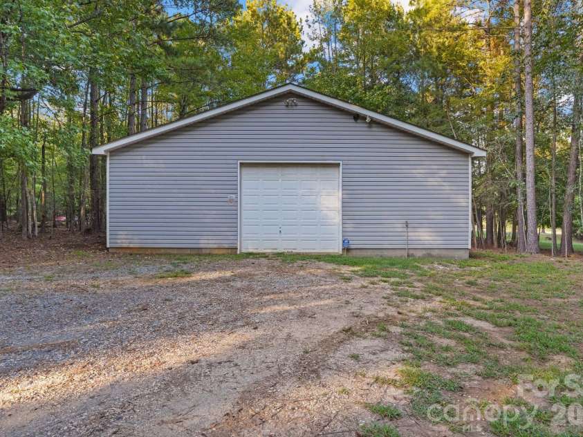 2159 Mingus Lane, York, SC 29745.  MLS# CAR4426084, YatesRealty ID 51661. Detached workshop