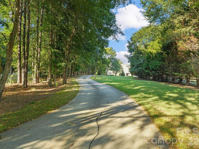 2159 Mingus Lane, York, SC 29745.  MLS# CAR4426084, YatesRealty ID 51661. Entrance