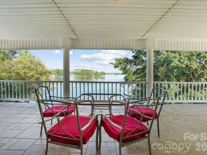 2159 Mingus Lane, York, SC 29745.  MLS# CAR4426084, YatesRealty ID 51661. Main Living Porch