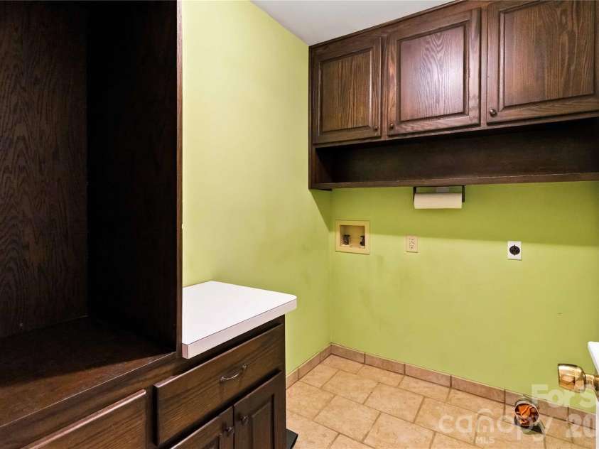 445 Pendergrass Road, York, SC 29745.  MLS# CAR4419989, YatesRealty ID 51662. 