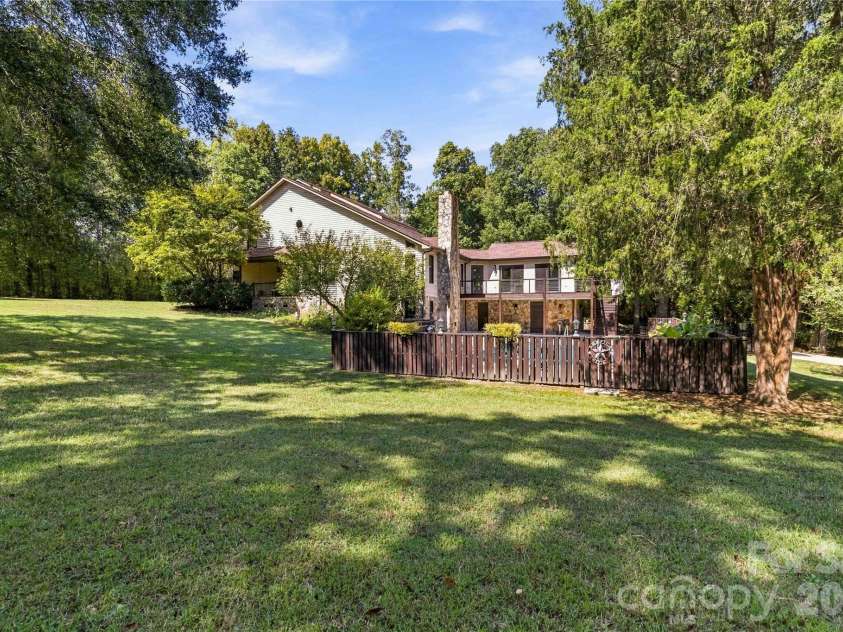 445 Pendergrass Road, York, SC 29745.  MLS# CAR4419989, YatesRealty ID 51662. 