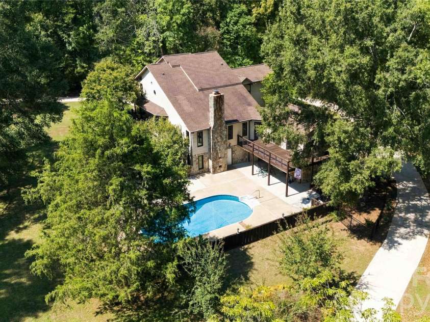 445 Pendergrass Road, York, SC 29745.  MLS# CAR4419989, YatesRealty ID 51662. 