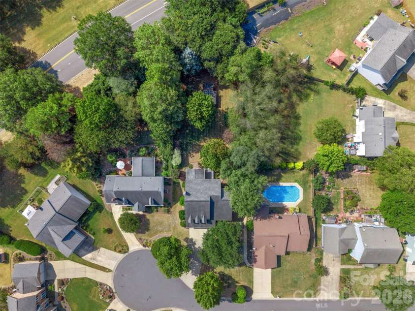 6818 Millingden Court, Charlotte, NC 28277.  MLS# CAR4426107, YatesRealty ID 51663. 
