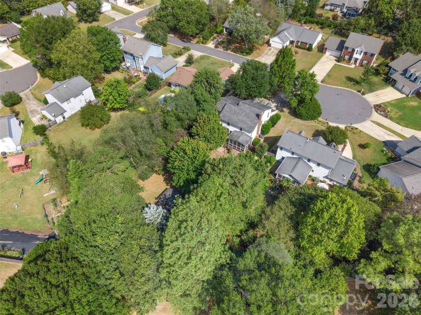 6818 Millingden Court, Charlotte, NC 28277.  MLS# CAR4426107, YatesRealty ID 51663. 