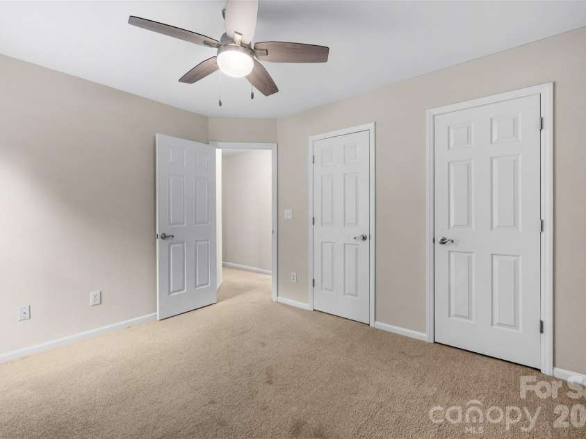 6818 Millingden Court, Charlotte, NC 28277.  MLS# CAR4426107, YatesRealty ID 51663. Sapcious Closets