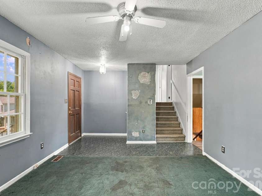 2116 Deepwood Court, Gastonia, NC 28054.  MLS# CAR4416884, YatesRealty ID 51664. 