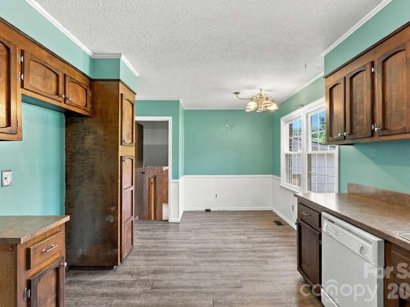 2116 Deepwood Court, Gastonia, NC 28054.  MLS# CAR4416884, YatesRealty ID 51664. 