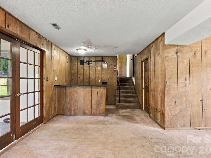 2116 Deepwood Court, Gastonia, NC 28054.  MLS# CAR4416884, YatesRealty ID 51664. 