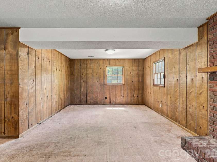 2116 Deepwood Court, Gastonia, NC 28054.  MLS# CAR4416884, YatesRealty ID 51664. 