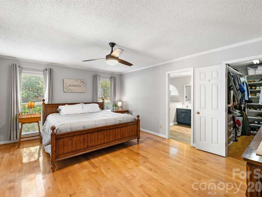206 Woodridge Drive, Belmont, NC 28012.  MLS# CAR4423784, YatesRealty ID 51665. Primary bedroom
