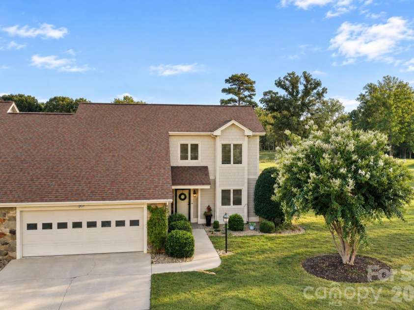 3789 Rock Bridge Drive, Conover, NC 28613.  MLS# CAR4426127, YatesRealty ID 51667. 