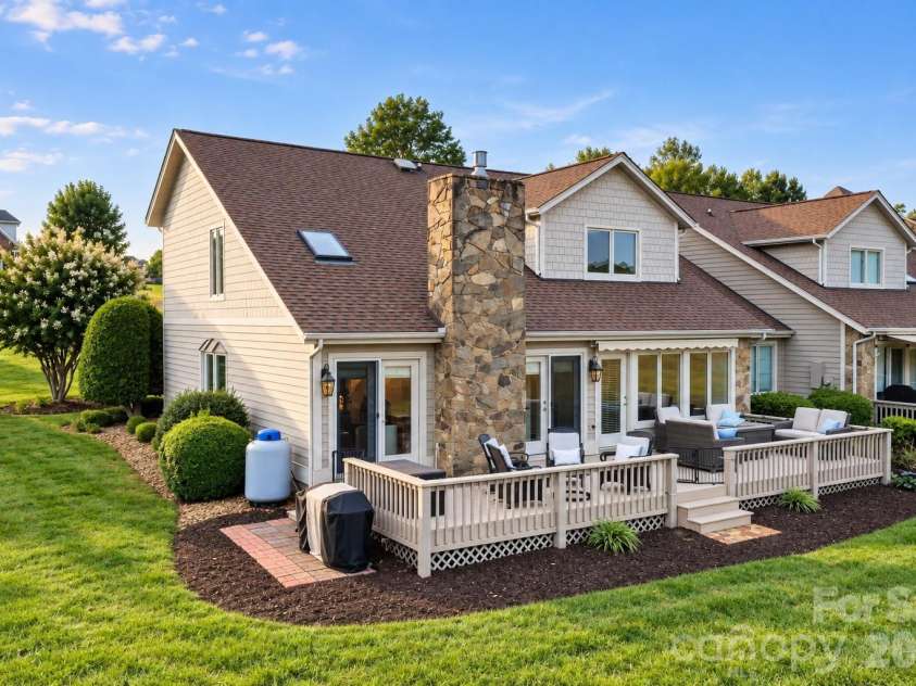 3789 Rock Bridge Drive, Conover, NC 28613.  MLS# CAR4426127, YatesRealty ID 51667. Renovated End Unit