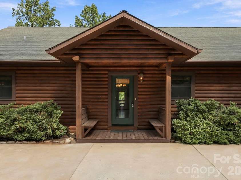 134 Raleigh Drive, Lake Lure, NC 28746.  MLS# CAR4423634, YatesRealty ID 51670. 