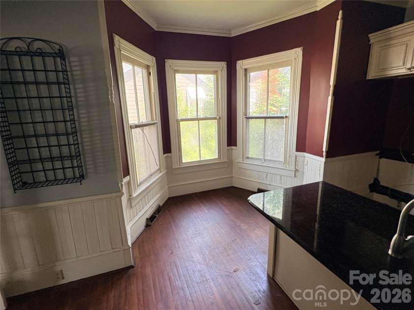 123 York Street, Chester, SC 29706.  MLS# CAR4426101, YatesRealty ID 51671. Informal Dining area