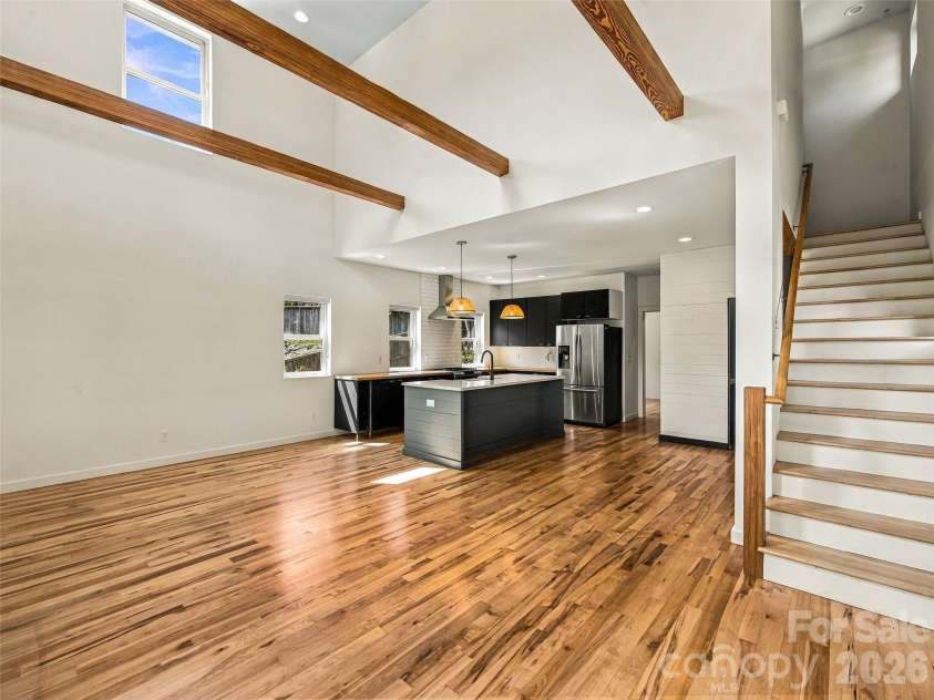26 Blalock Avenue, Asheville, NC 28803.  MLS# CAR4425390, YatesRealty ID 51672. 