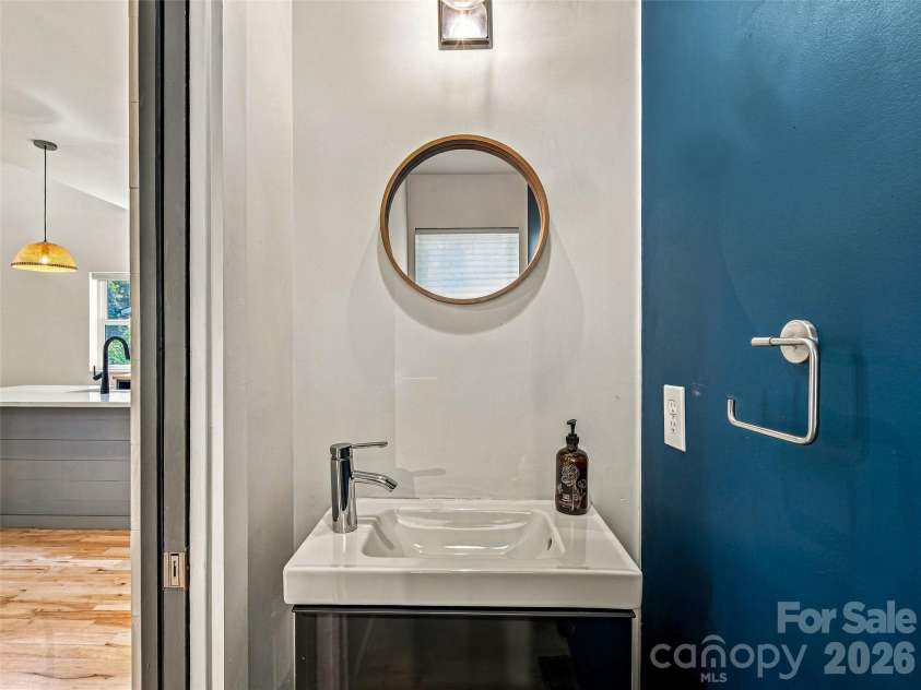 26 Blalock Avenue, Asheville, NC 28803.  MLS# CAR4425390, YatesRealty ID 51672. 