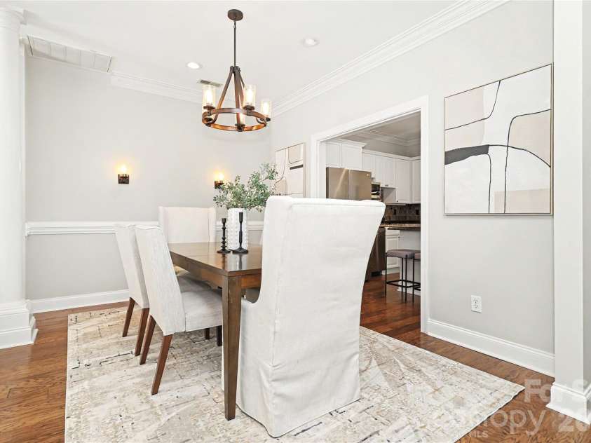 9150 Bonnie Briar Circle, Charlotte, NC 28277.  MLS# CAR4424518, YatesRealty ID 51674. 