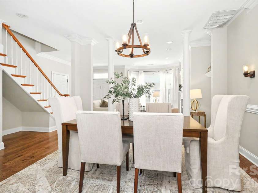 9150 Bonnie Briar Circle, Charlotte, NC 28277.  MLS# CAR4424518, YatesRealty ID 51674. 