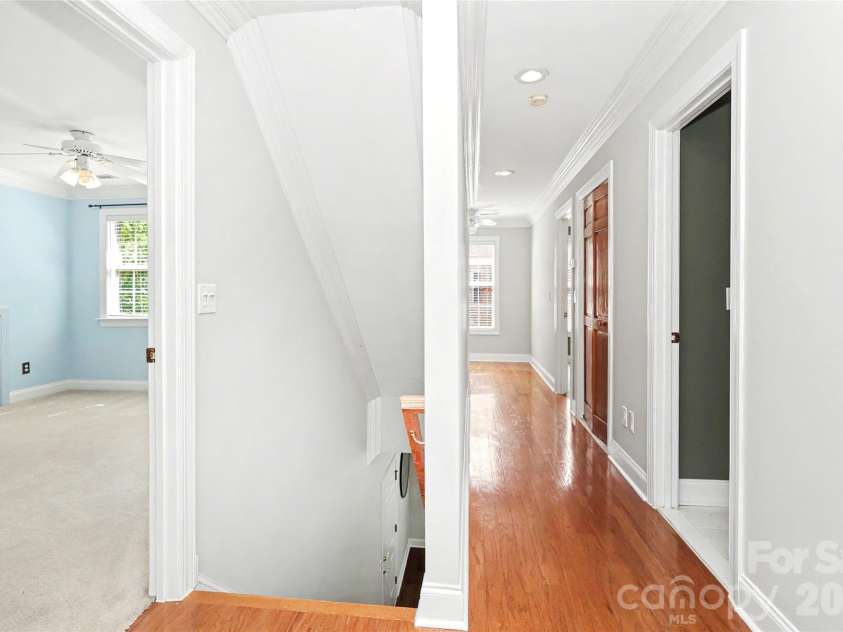 9150 Bonnie Briar Circle, Charlotte, NC 28277.  MLS# CAR4424518, YatesRealty ID 51674. 