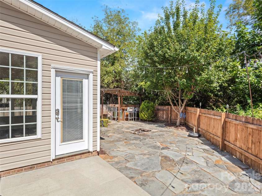 16 Stonebury Drive, Arden, NC 28704.  MLS# CAR4425932, YatesRealty ID 51681. 
