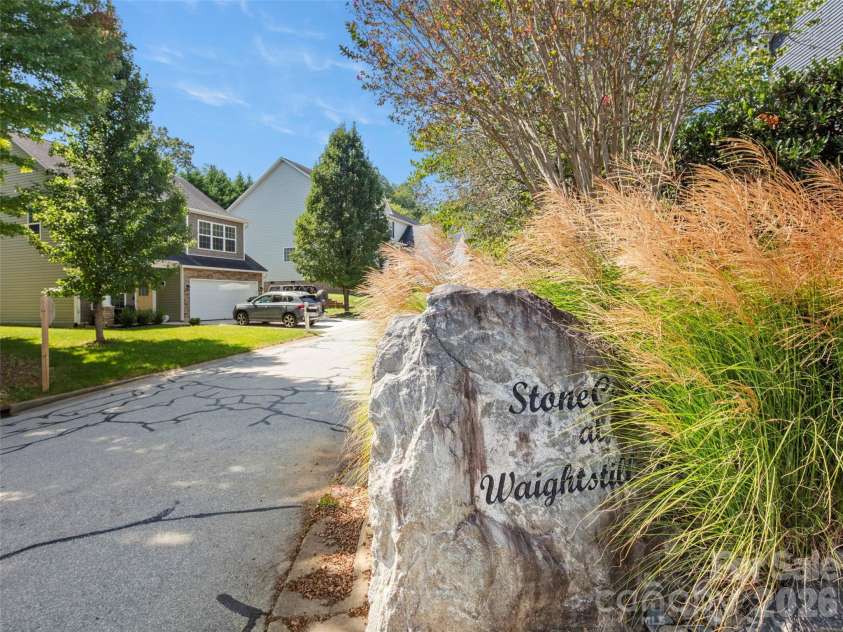 16 Stonebury Drive, Arden, NC 28704.  MLS# CAR4425932, YatesRealty ID 51681. 