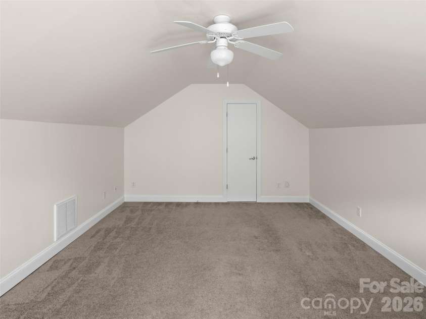 16 Stonebury Drive, Arden, NC 28704.  MLS# CAR4425932, YatesRealty ID 51681. Bonus Room-3rd Level