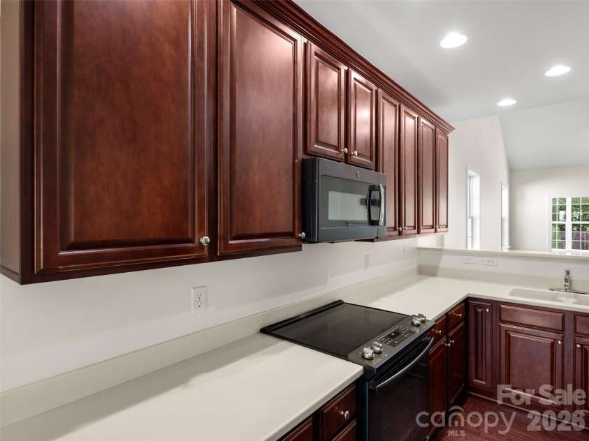 16 Stonebury Drive, Arden, NC 28704.  MLS# CAR4425932, YatesRealty ID 51681. Kitchen