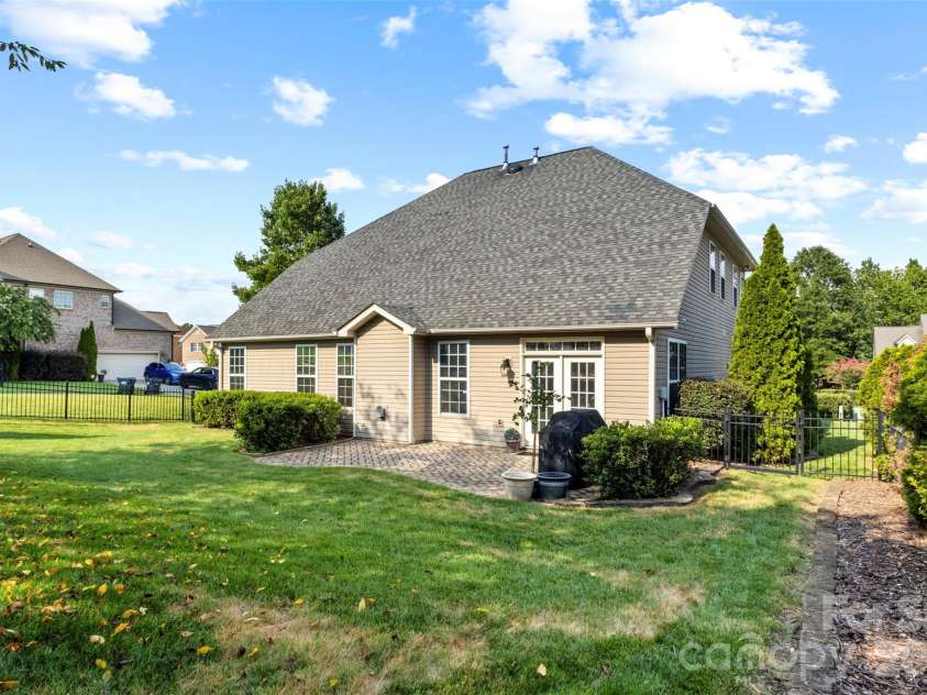 2467 Chatham Drive, Indian Land, SC 29707.  MLS# CAR4413042, YatesRealty ID 51687. 
