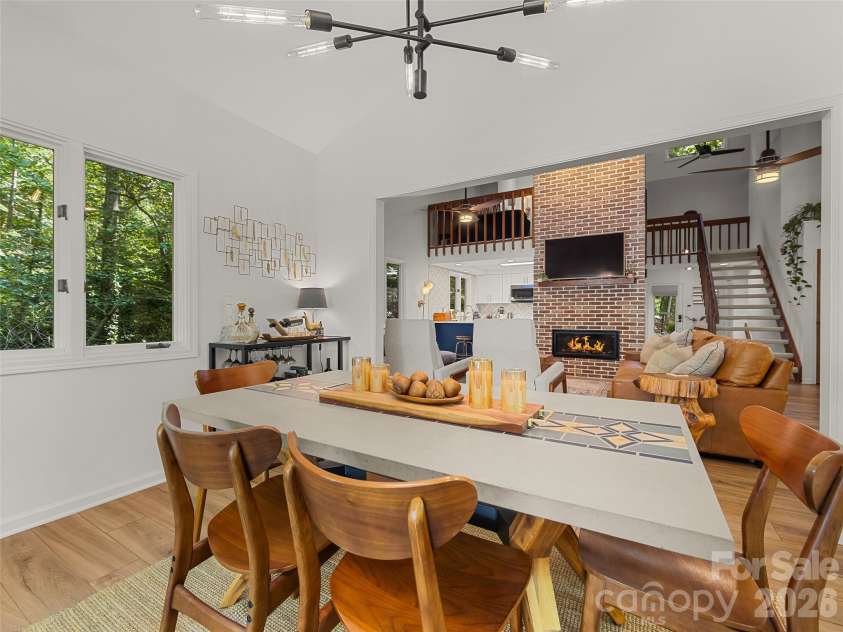 16 Cedarwood Drive, Asheville, NC 28803.  MLS# CAR4425440, YatesRealty ID 51688. 