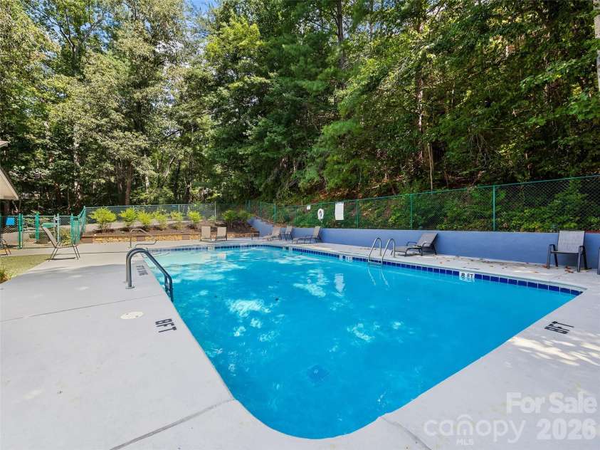 16 Cedarwood Drive, Asheville, NC 28803.  MLS# CAR4425440, YatesRealty ID 51688. Community pool