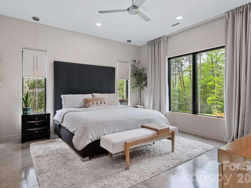 444 Starnes Circle Drive, Taylorsville, NC 28681.  MLS# CAR4360274, YatesRealty ID 5169. 