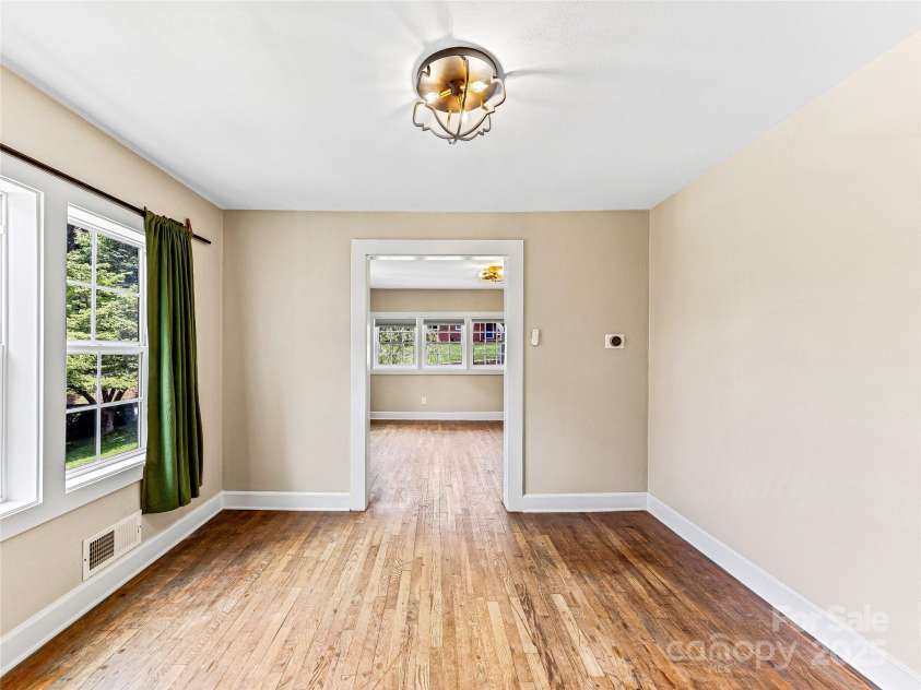 74 & 76 Park Drive, Waynesville, NC 28786.  MLS# CAR4201316, YatesRealty ID 5169. 