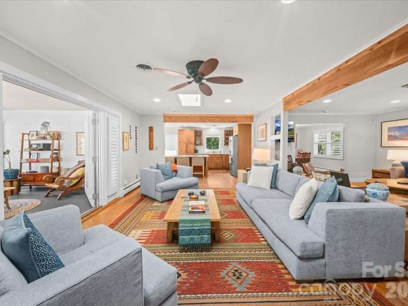 102 Hillside Lane, Morganton, NC 28655.  MLS# CAR4425080, YatesRealty ID 51691. 
