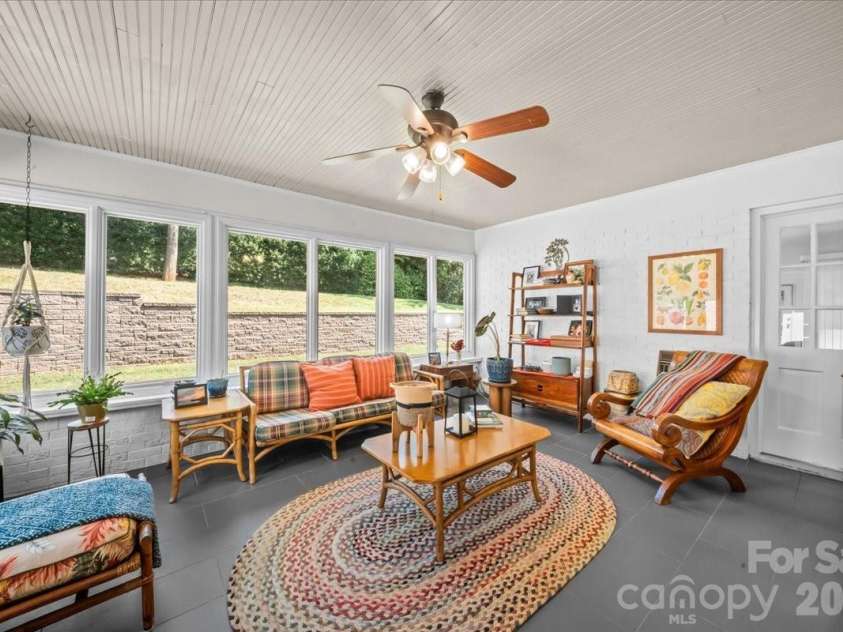 102 Hillside Lane, Morganton, NC 28655.  MLS# CAR4425080, YatesRealty ID 51691. 
