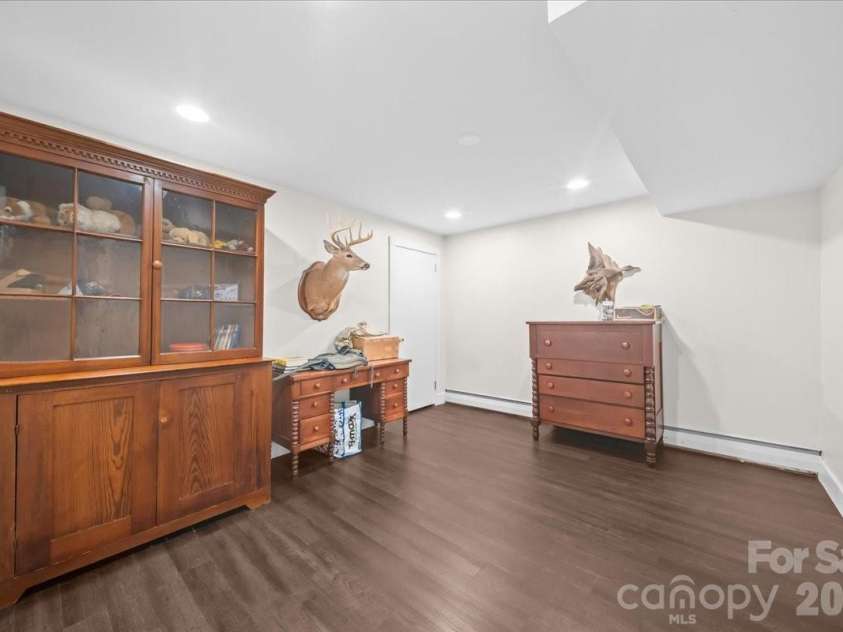 102 Hillside Lane, Morganton, NC 28655.  MLS# CAR4425080, YatesRealty ID 51691. 