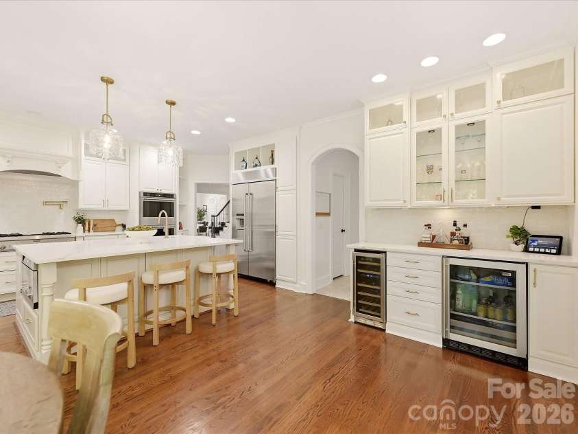 3600 Providence Manor Road, Charlotte, NC 28270.  MLS# CAR4424920, YatesRealty ID 51692. Kitchen