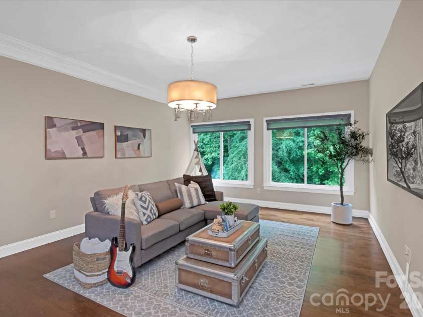 409 Running Horse Lane, Waxhaw, NC 28173.  MLS# CAR4425368, YatesRealty ID 51694. 